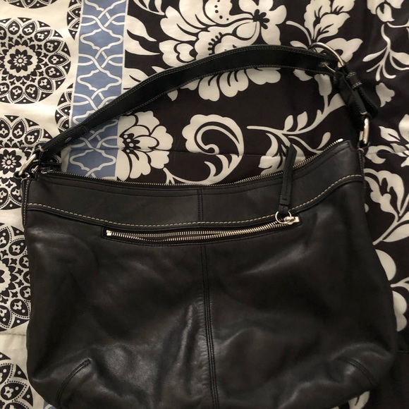 Black Coach shoulder bag - Picture 4 of 6